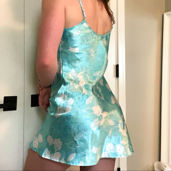 VINTAGE satin slip dress - Picture 5 of 10